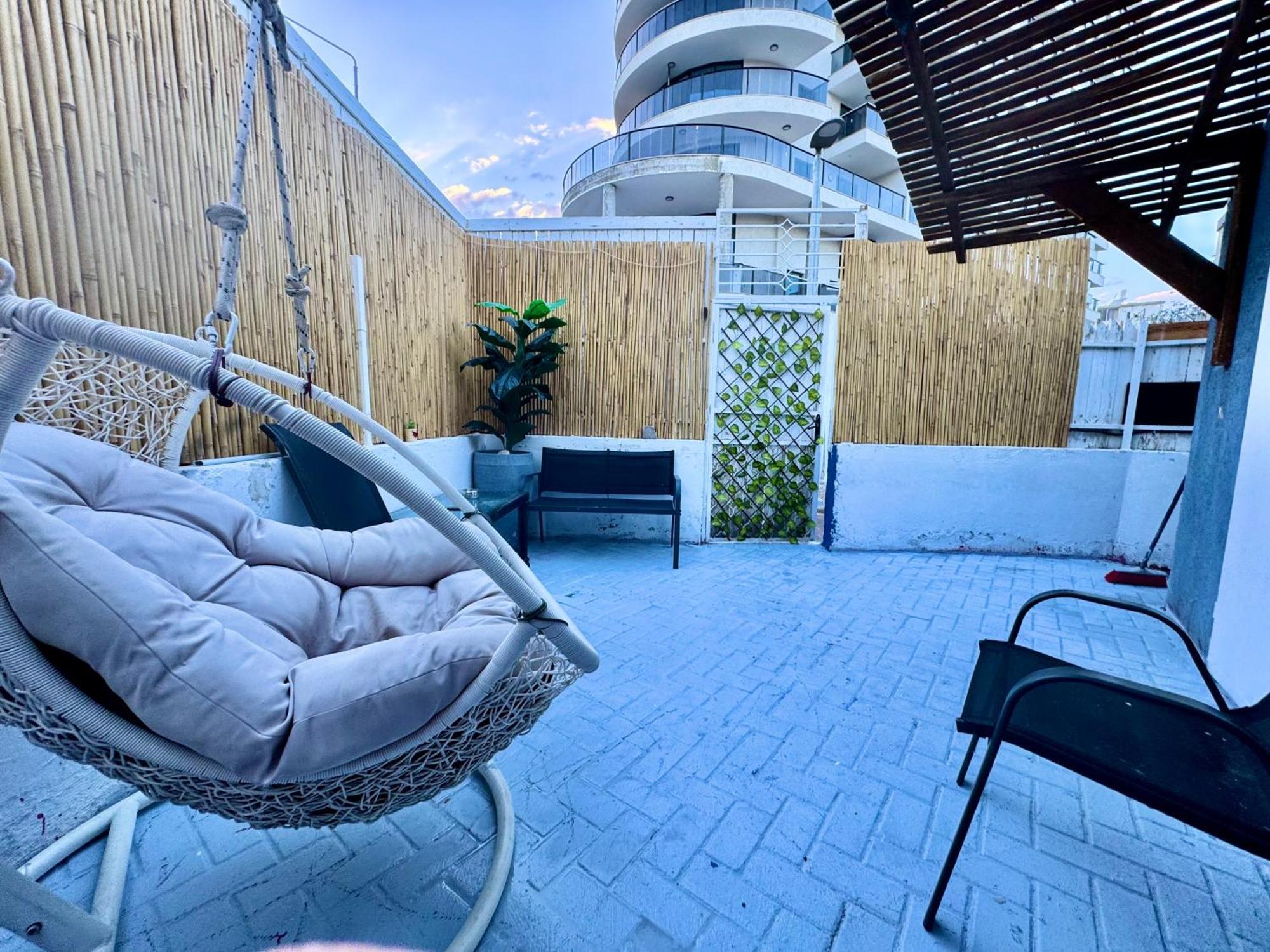 Maya Studio Eilat Luaran gambar